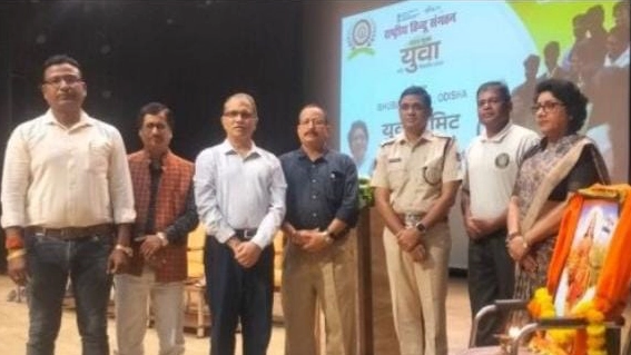 The campaign is being led by the country’s most respected spiritual organisations who have come together for this shared national cause. 20 major organisations across 1700+ locations and 42 other organisations across 270+ locations are actively conducting programmes. Among the leading organisations are: Isha Foundation, ISKCON, Heartfulness, Chinmaya Mission, Brahma Kumaris, Mata Amritanandamayi Matha, Patanjali, Akhil Bhartiya Terapanth Yuvak Parishad, Chishty Foundation, Namdhari Sikh Sangat, Sufi Islamic Board, and Anuvrat.