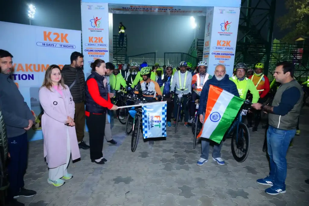 India Cycles Together | exploretimes