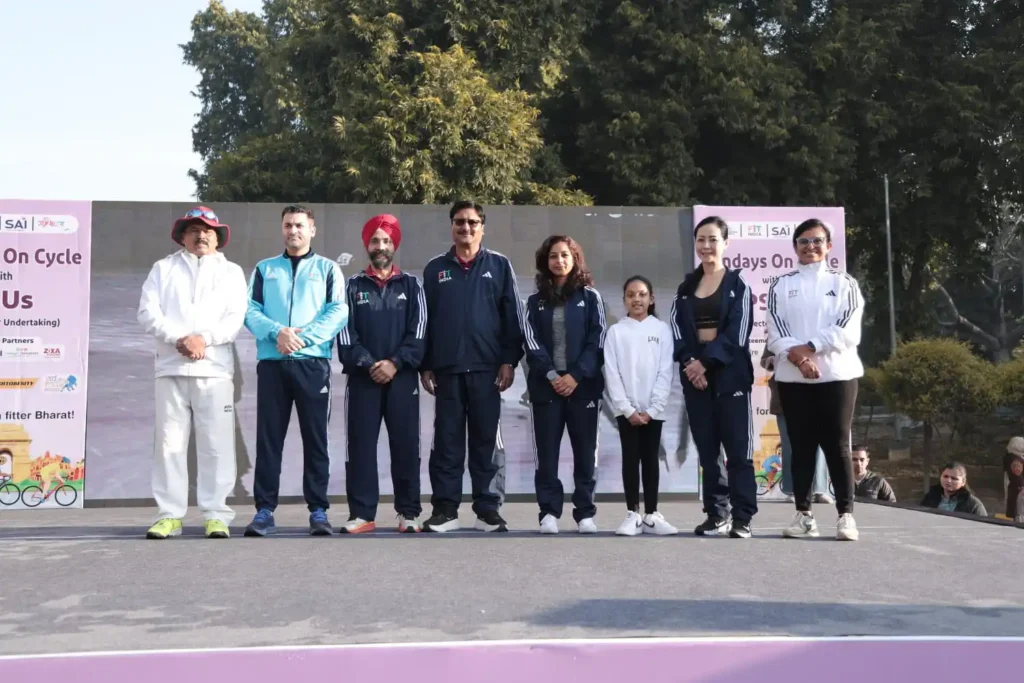 Sundays on Cycle | exploretimes